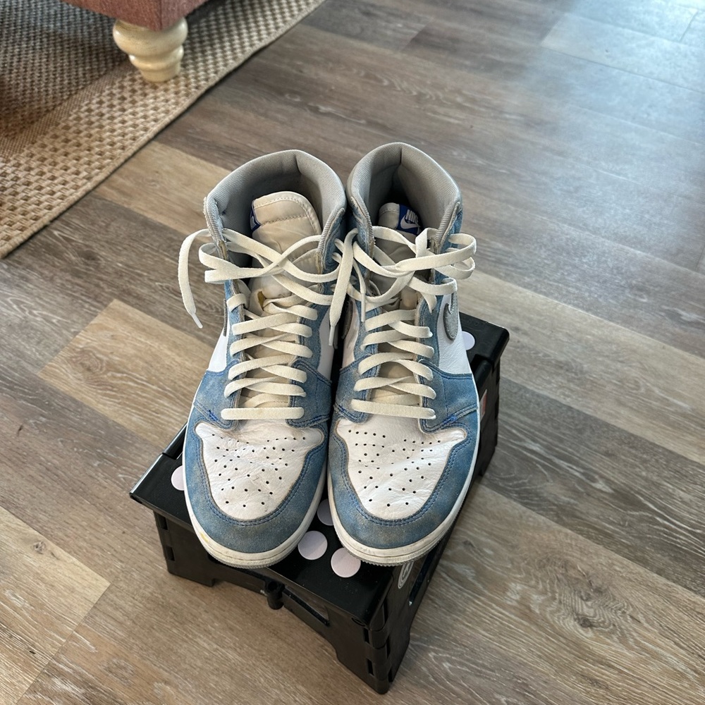 Nike Air Jordan series 1.